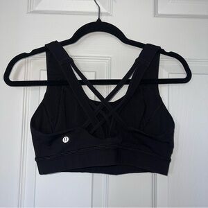 Lululemon sports bra